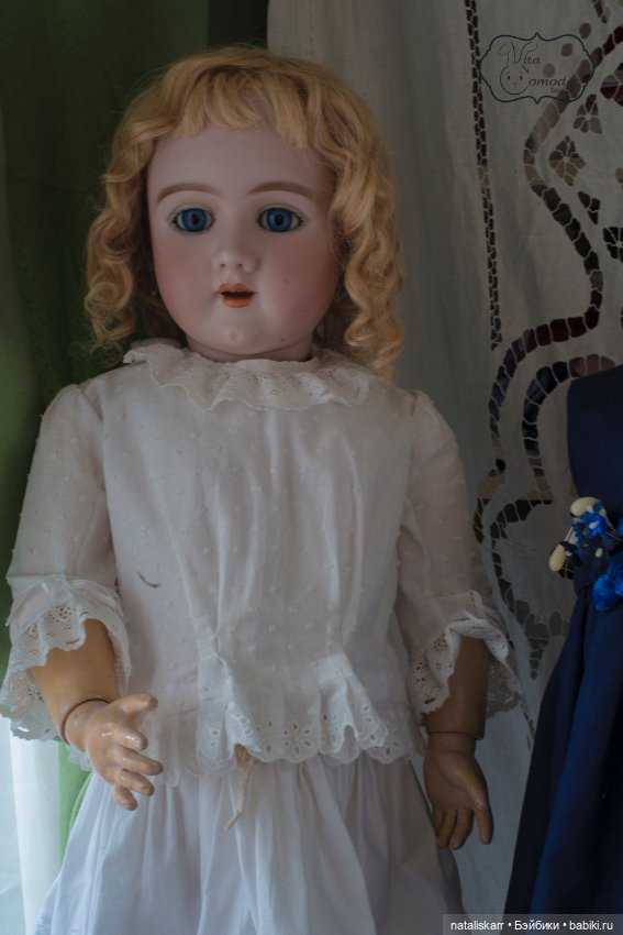 Блузка и сарафан для большой куклы (фото 5)