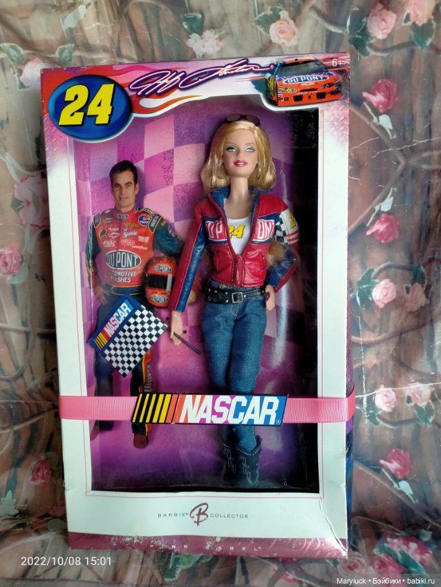 Barbie Nascar — Игровые куклы (фото 2)