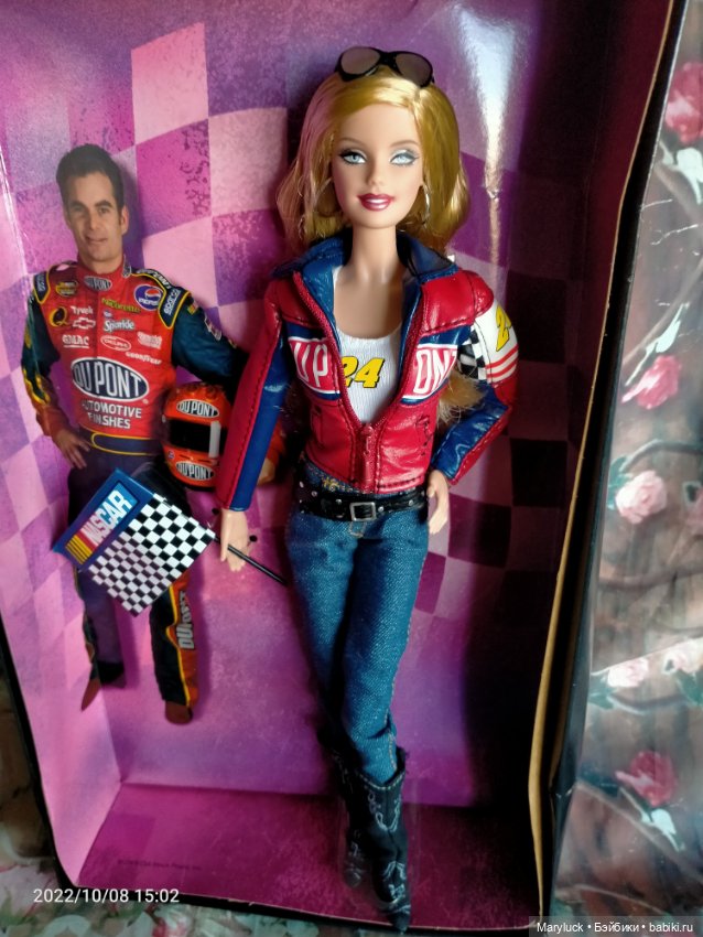 Barbie Nascar — Игровые куклы (фото 7)