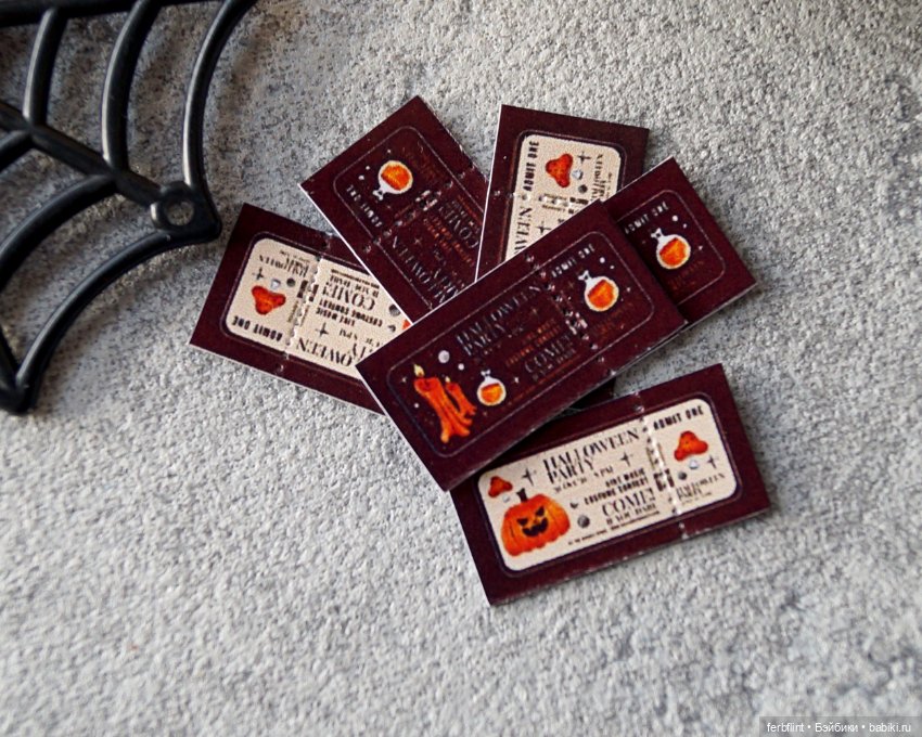 Набор для Хэллоуина №2 в масштабе 1:6 (фото 2)