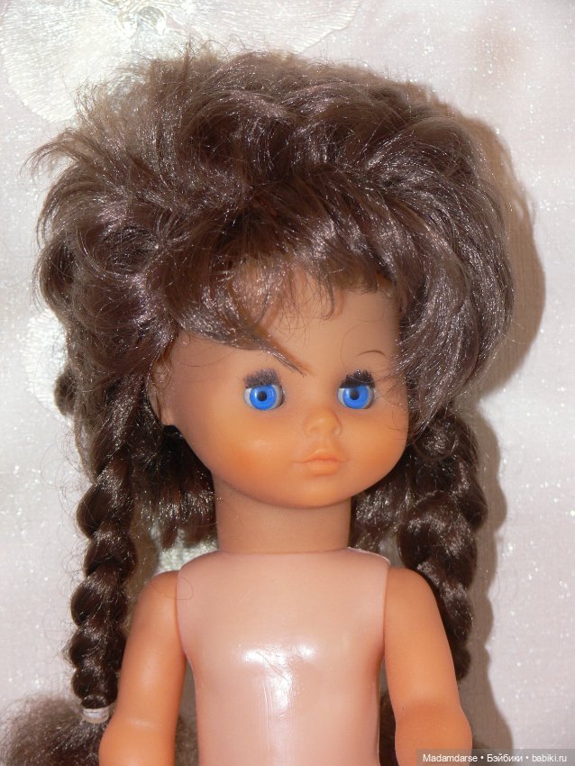 Брюнеточка немочка с косичками рост 33 см. ГДР № 225 (фото 2)