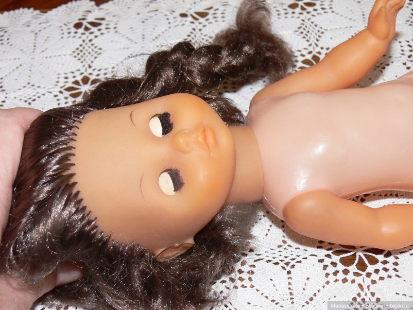 Брюнеточка немочка с косичками рост 33 см. ГДР № 225 (фото 7)