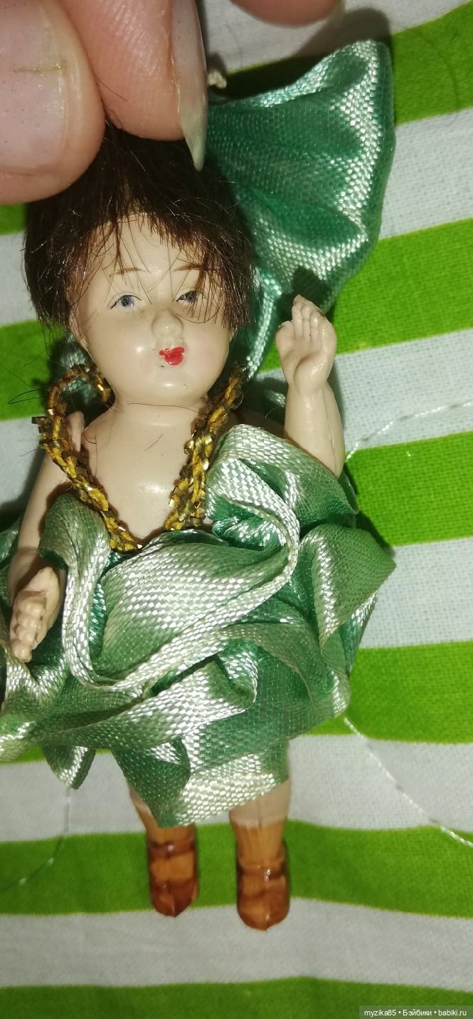 Куколка старинная, Минерва