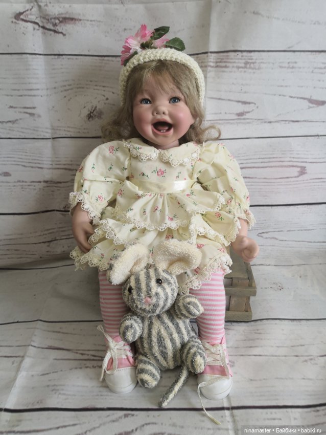 Лейси от Cindy Marschner Rolfe Danbury Mint