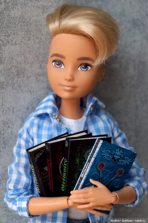 Миниатюрные Гримуары в масштабе 1:6 (фото 6)