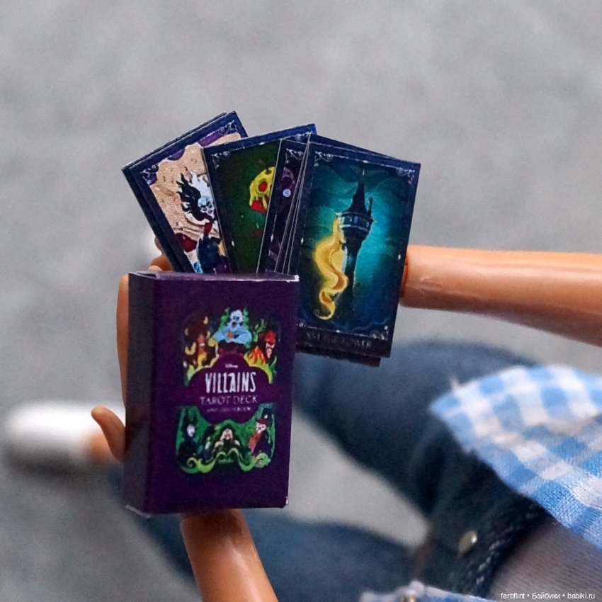 Карты Таро "Злодеи Диснея" в масштабе 1:6 (фото 4)