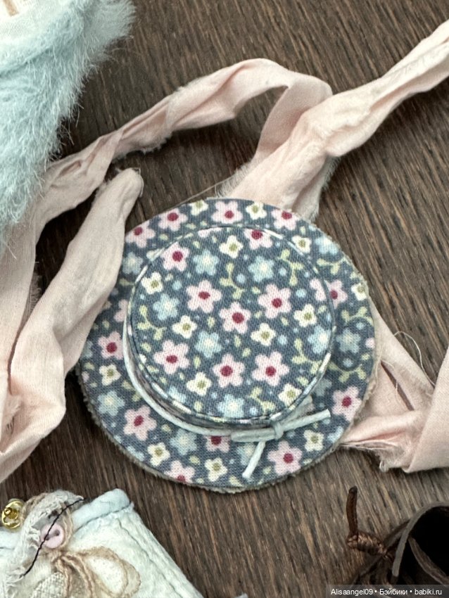 Аутфит на Блайз 7 предметов с зонтиком (фото 9)