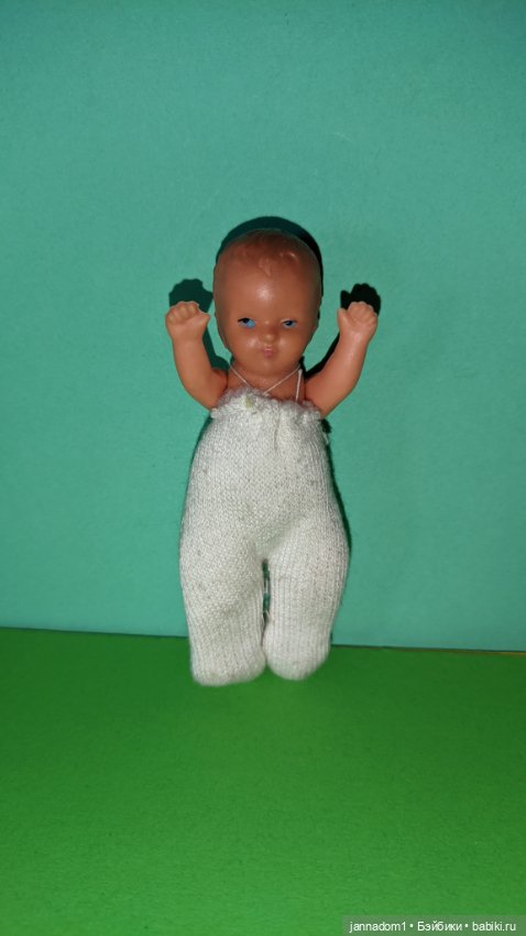 Резиновый пупсик Tebu Теоdor Buschbaum, высота 9 см