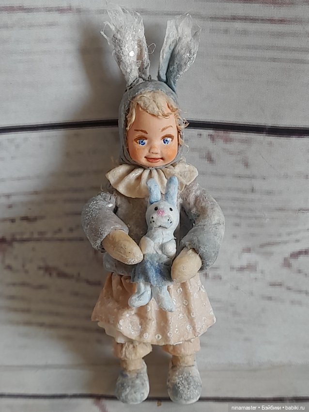 Ватная игрушка на ёлочку, Девочка-зайчик