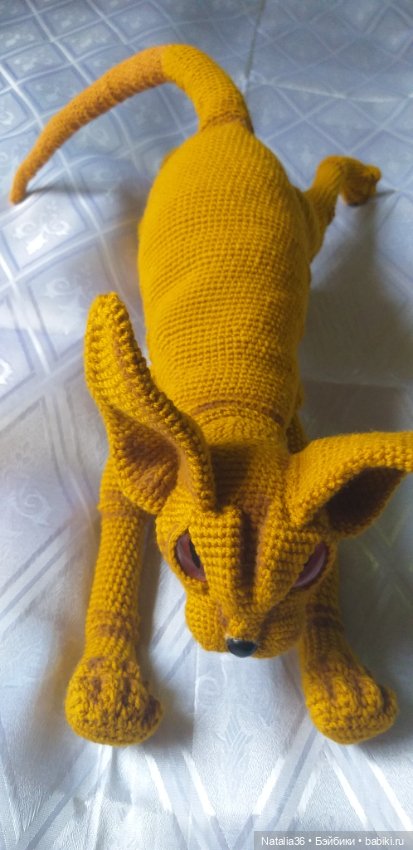 Вязаный сфинкс на металлическом каркасе (фото 5)