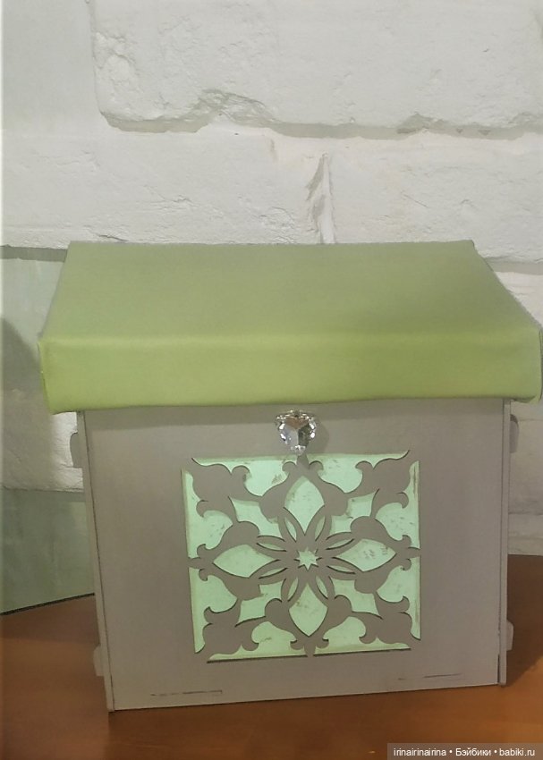 Пуф-сундук для большой куклы , салатовый