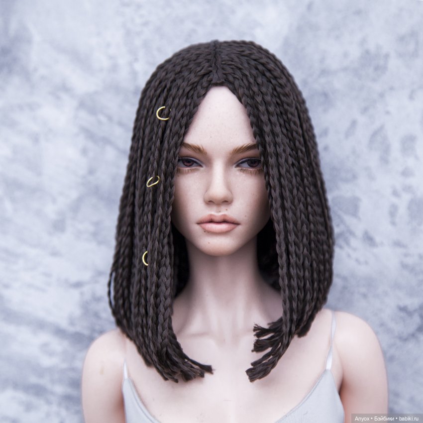 Парик для БЖД размер 8-9 (около 21 см) - темно коричневое удлиненное каре