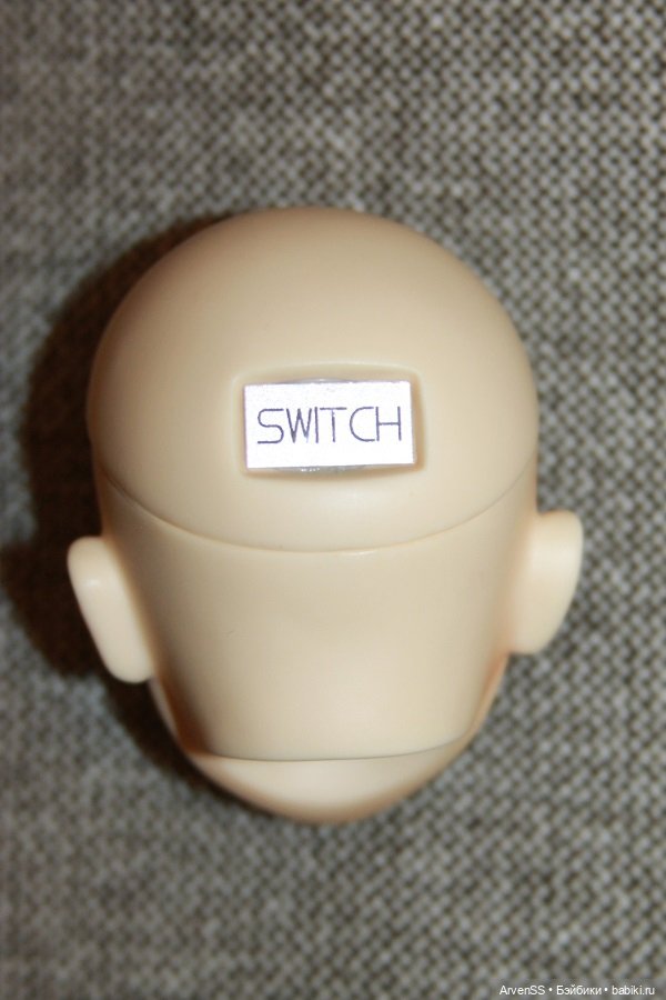 Голова SWITCH Milhwa с фирменным макияжем (фото 7)