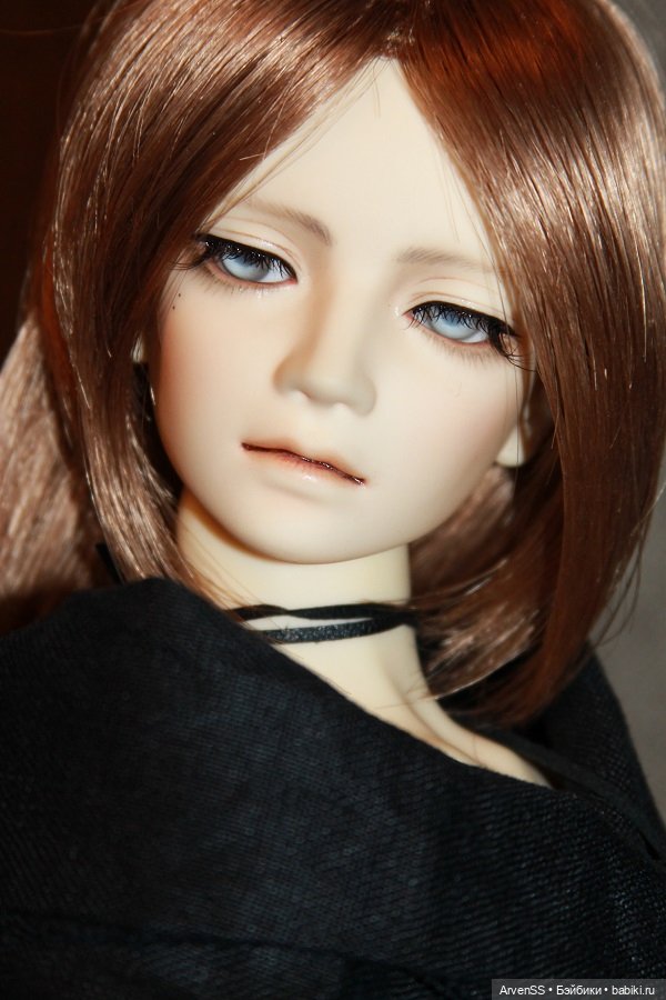 Голова SWITCH Milhwa с фирменным макияжем (фото 9)