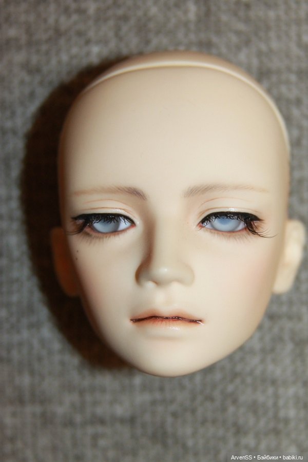 Голова SWITCH Milhwa с фирменным макияжем (фото 3)