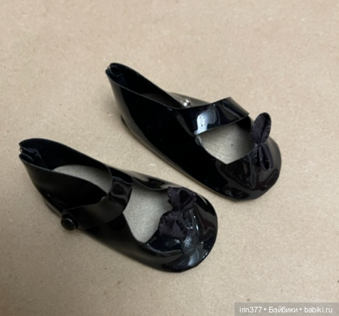 Пара обуви для куклы клеенка (фото 2)