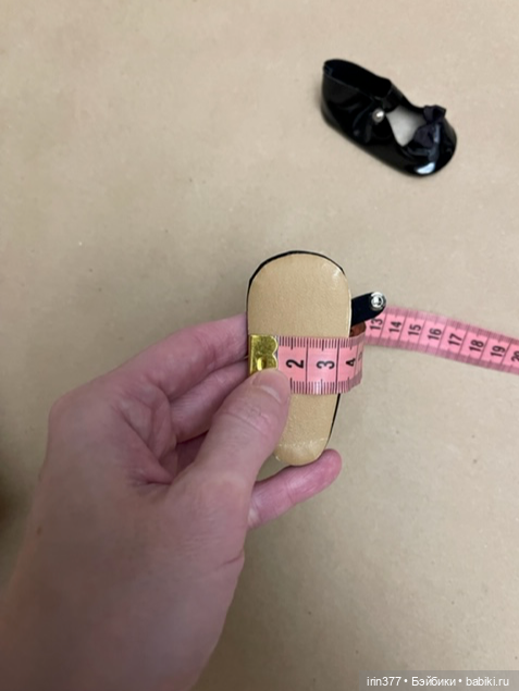 Пара обуви для куклы клеенка (фото 5)