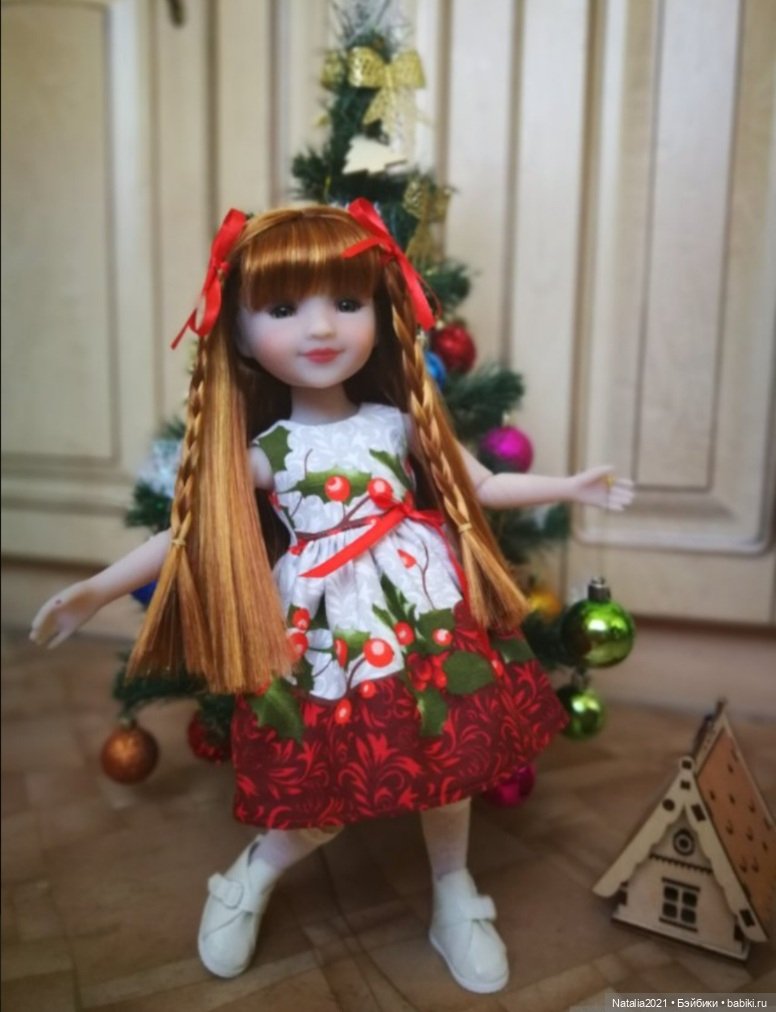 Платья для Ruby Red, Руби Ред 37 см