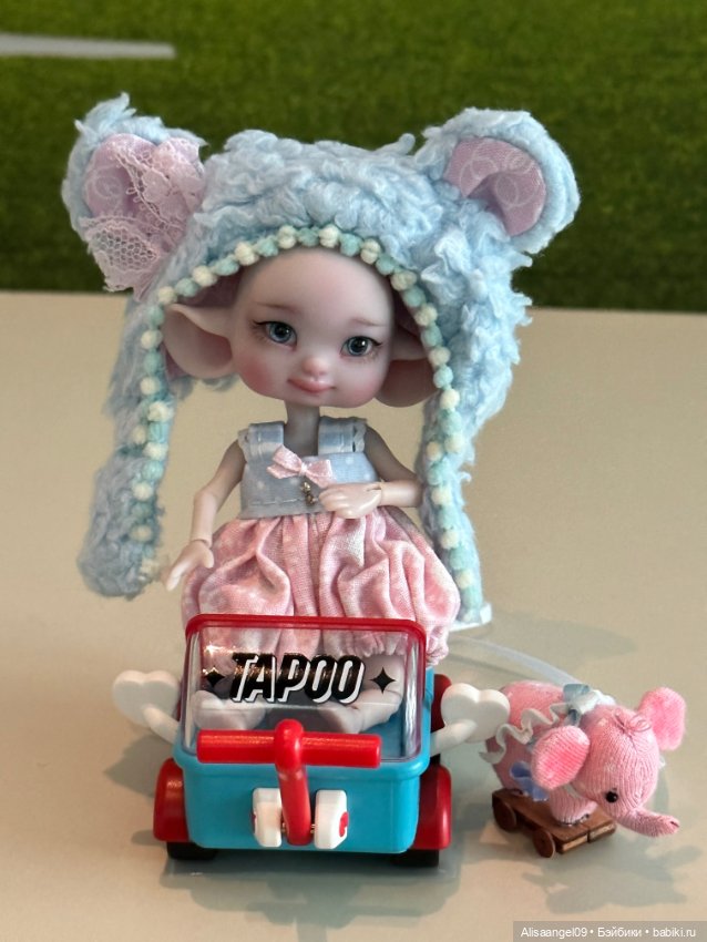 Illis кротик в лиловом цвете