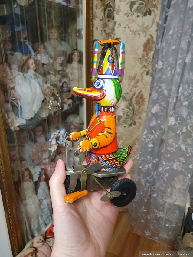 Заводная винтажная игрушка в родной коробке. Китай (фото 7)