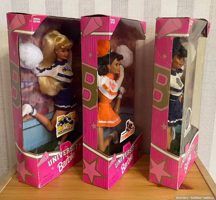 Девочка чирлидер / Georgetown University Barbie Cheerleader (фото 3)