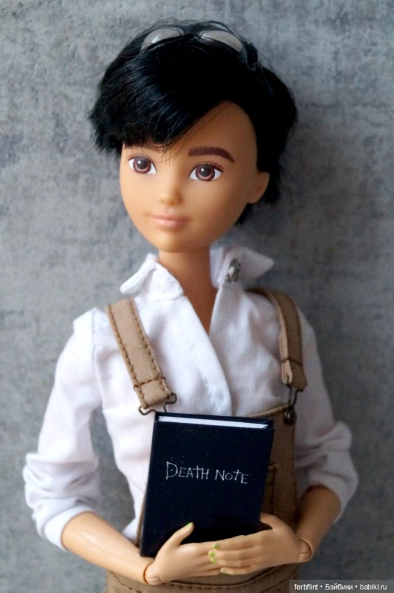 "Тетрадь Смерти" в масштабе 1:6 (фото 4)