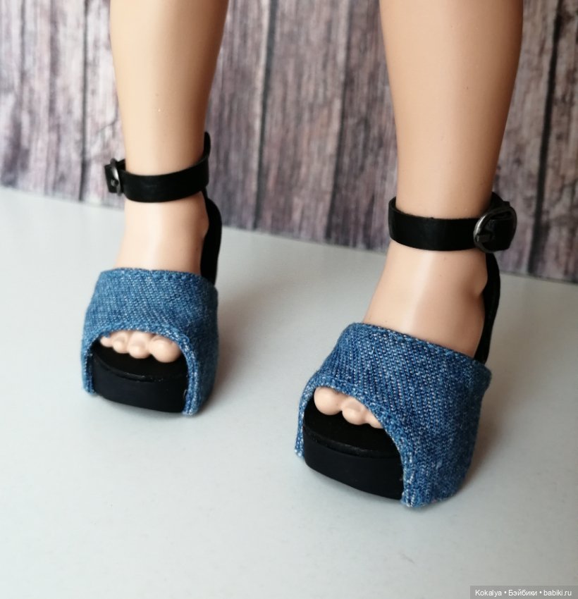 Туфли в ассортименте на каблуках на Paola Reina BJD (фото 4)