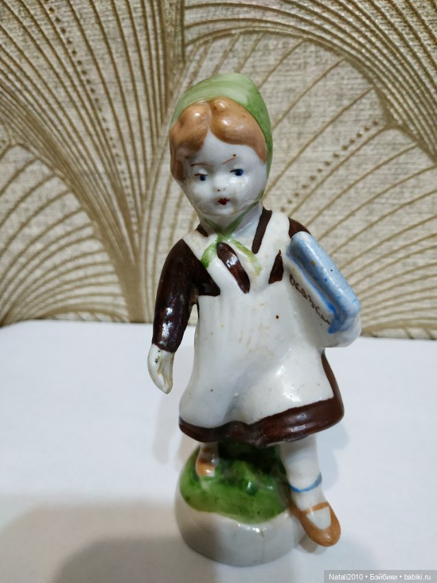 Статуэтка " Девочка с азбукой" завод Бронницы 40-50гг СССР (фото 6)