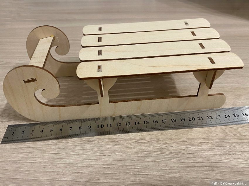 Санки для кукол (размер саней 24×11 см) (фото 3)