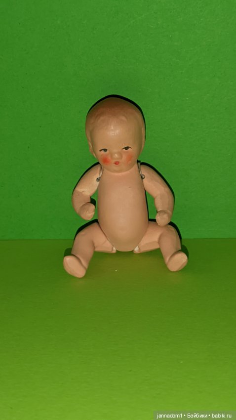 Керамический пупсик Hertwig 1508, высота 8 см (фото 7)