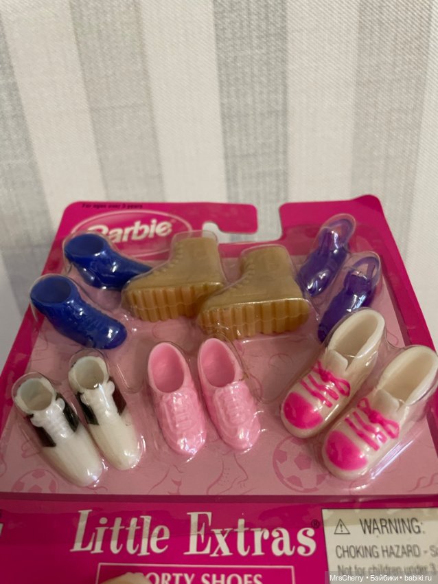 Набор обуви для Барби / Barbie little extras / Комплект для куколок формата Стейси (фото 4)