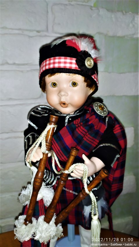 Karen Scott, Шотландский мальчик с волынкой (427.3) (фото 2)