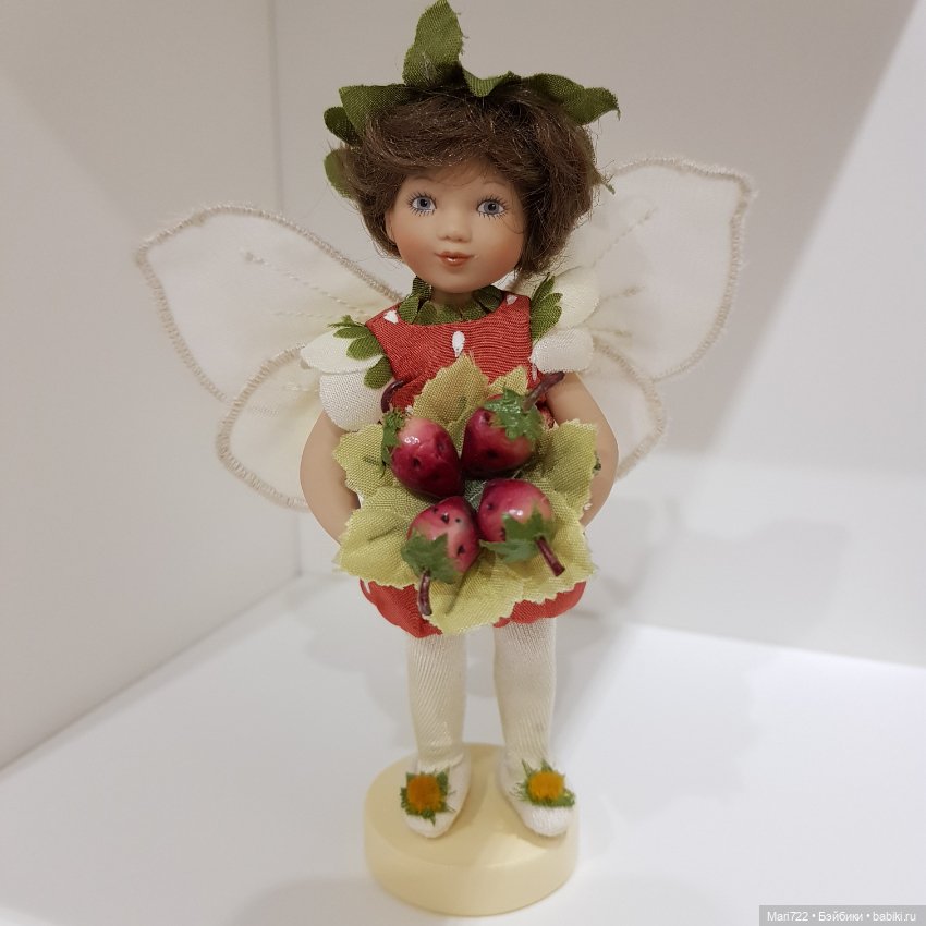Кукла фея с крылышками