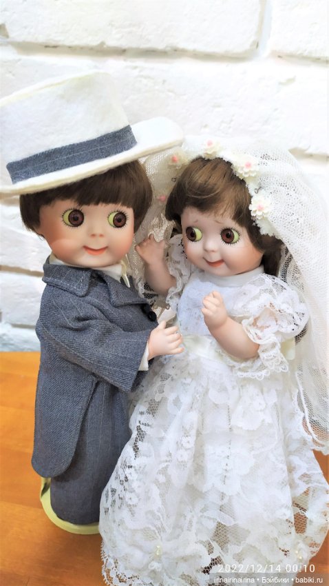 Googly Eyes , лот 2 куклы (426.2)