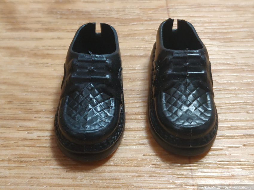 Нестандартная обувь для Кена (фото 10)