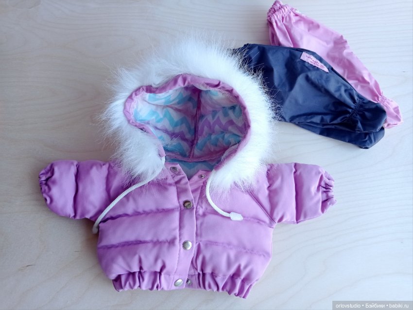 Пуховик и двое штанишек для малышей (фото 9)