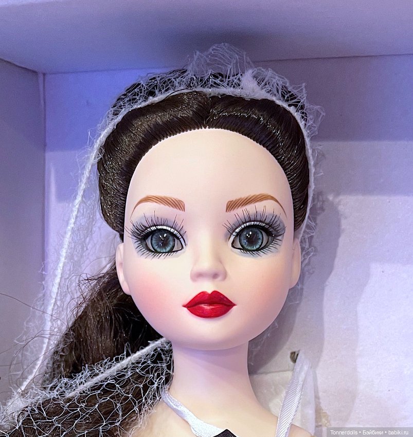 Кукла Tonner Ellowyne Grand Despair Элловайн Великое Отчаяние Тоннер + бонус Журнал (фото 3)