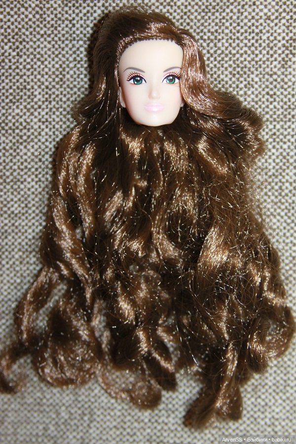 Голова винтажной портретки Кьеко Кано компании Такара