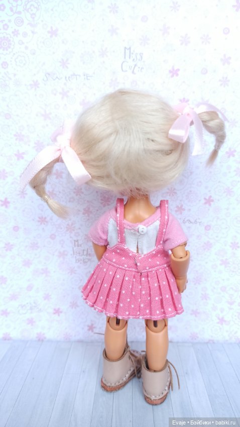 Парики 5-6" - Косички задорные, 4 цвета (натуральный мохер) (фото 9)