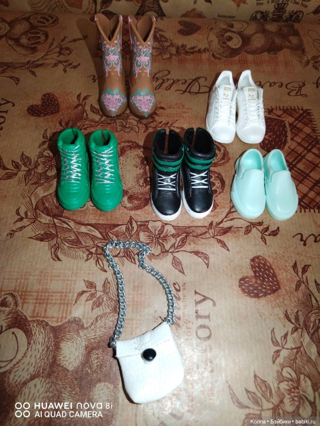 Обувь на кена, Мокси Тинз