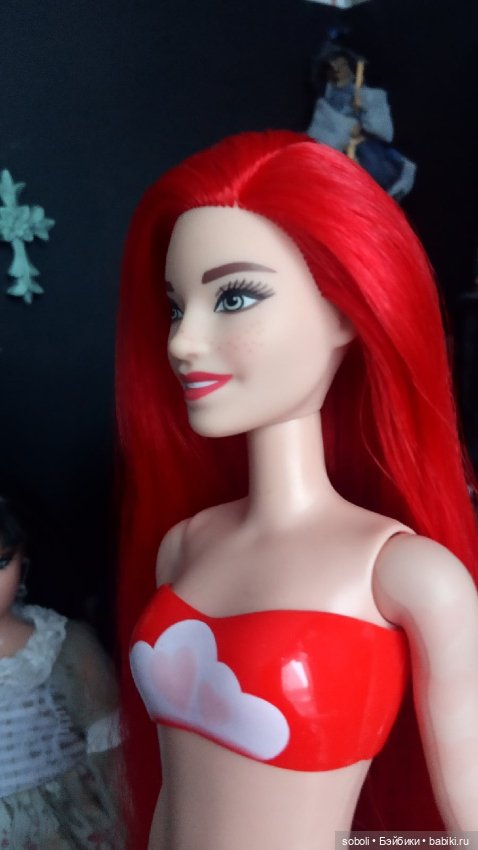 Barbie color reveal rainbow mermaid series