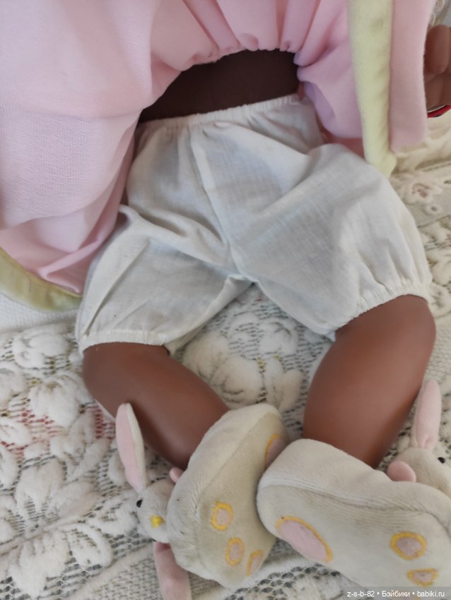 Шоколадный пончик — Фарфоровые куклы (фото 3)