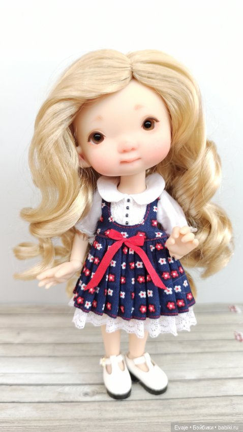 Парик 6-7" - Локоны без челки, пшеничный блонд