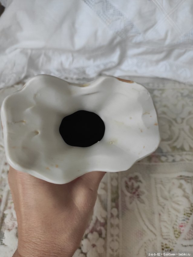 Антикварная вазочка бисквит (фото 3)