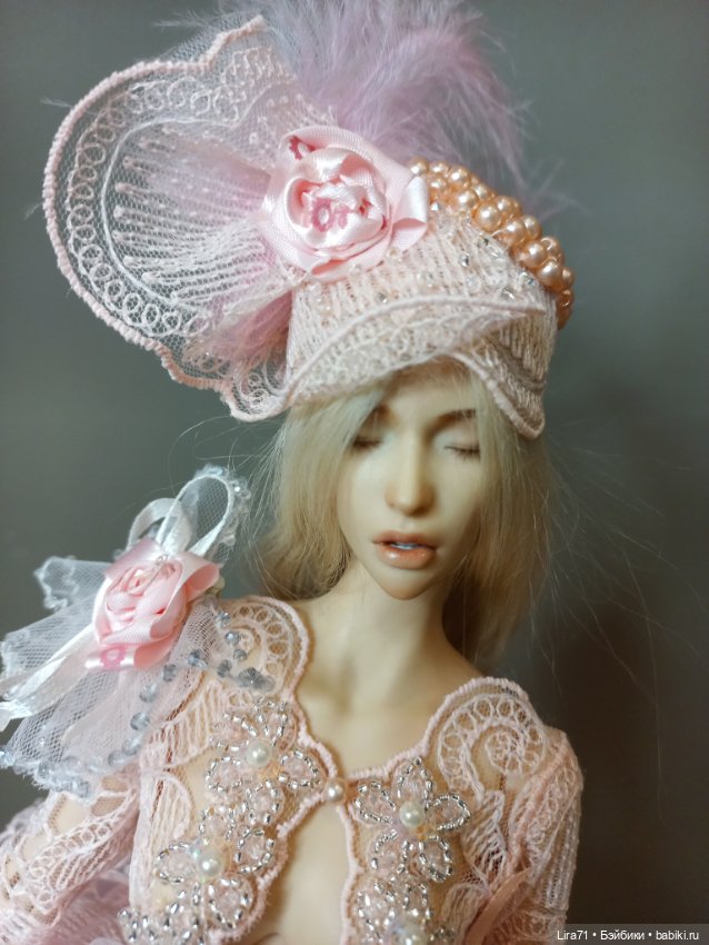 !!!Королевский комплект из платья, шубки, шляпки, трусиков, чулок, подвязки, клатча, броши и букета (фото 7)