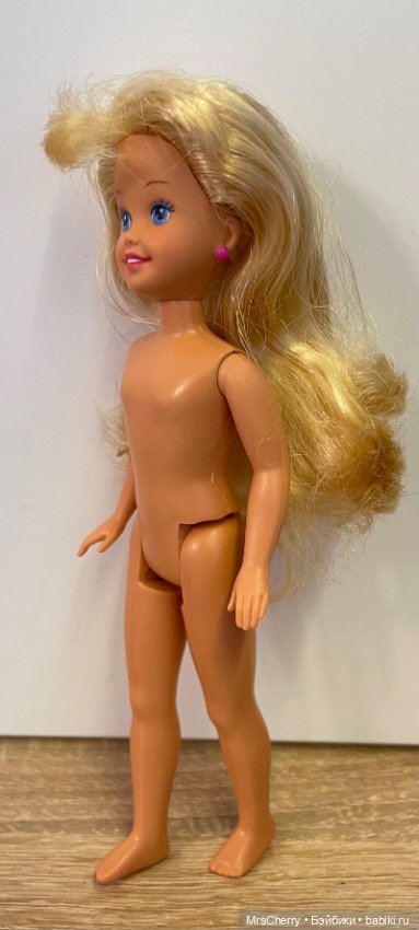 Party ‘n’ play Stacie / Стейси , сестричка Барби (фото 5)