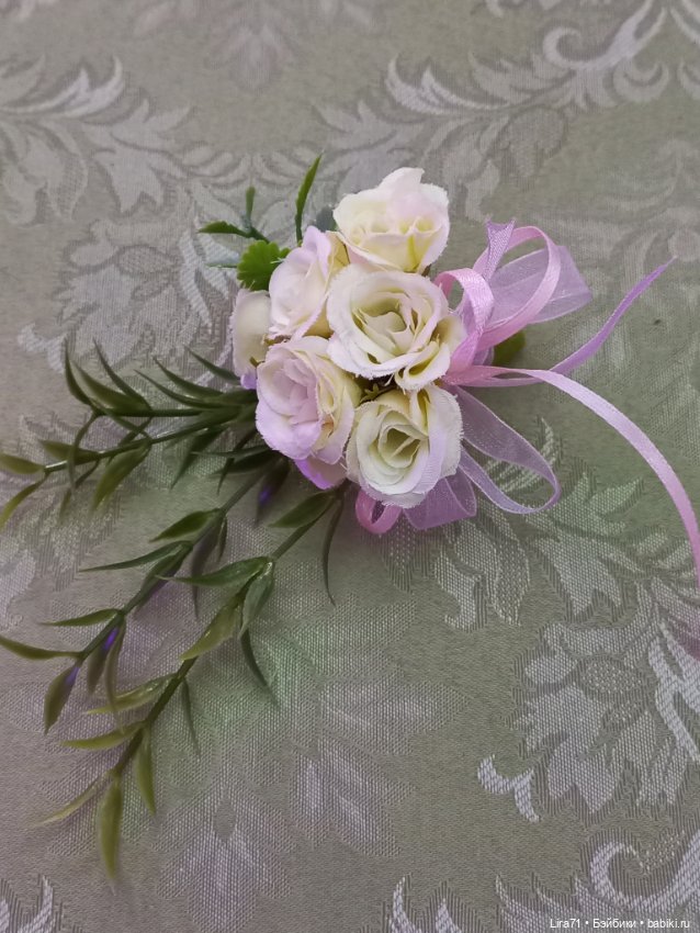Нежный букетик светлых роз (фото 3)