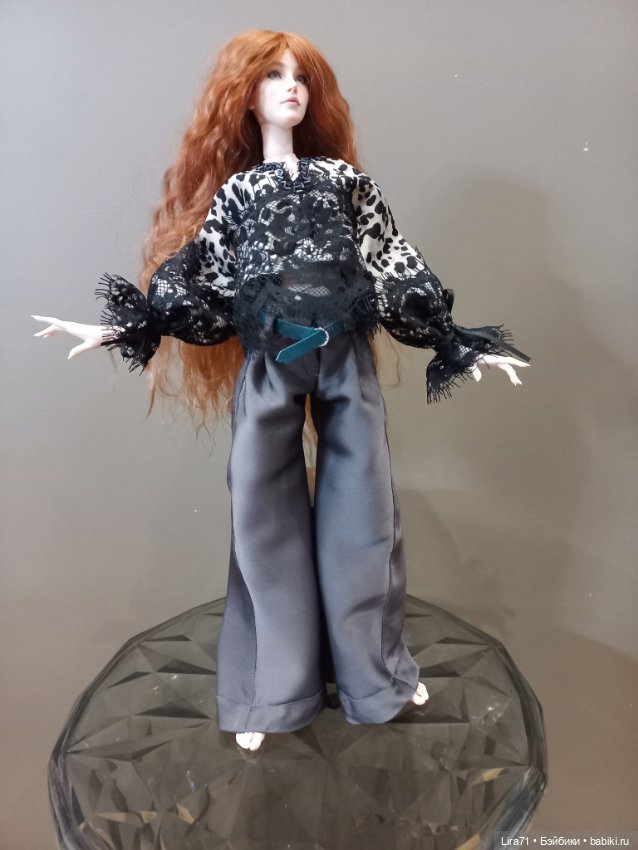 Брюки и блуза из натурального шелка для худеньких девочек 1/4