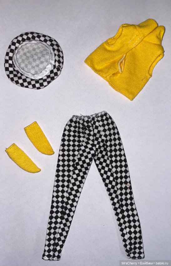 Частичные наборы одежды для Барби из серии United Colors of Benetton