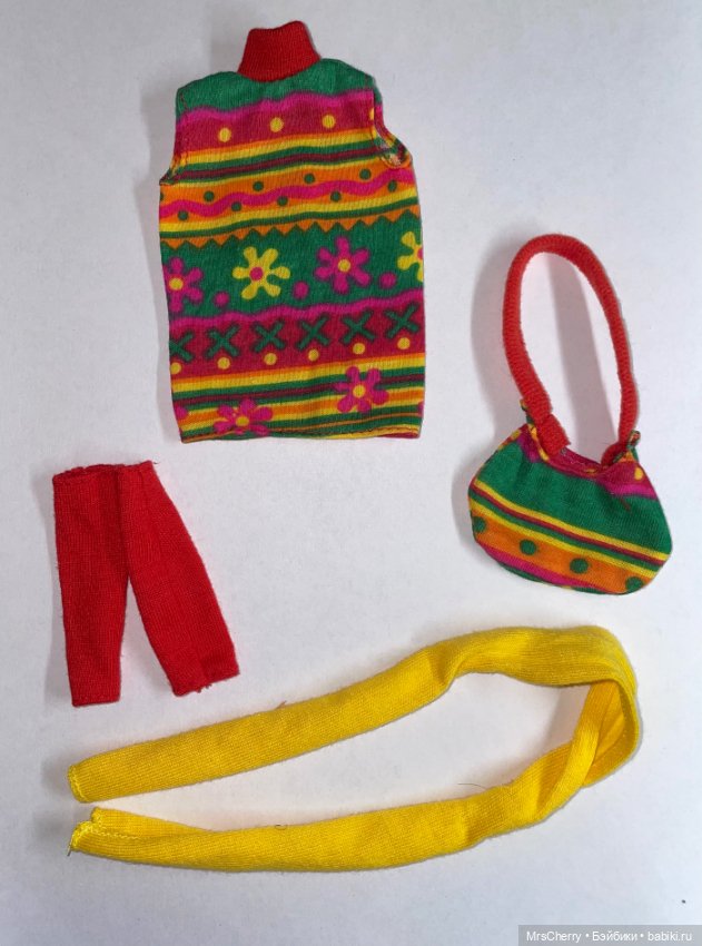 Частичные наборы одежды для Барби из серии United Colors of Benetton